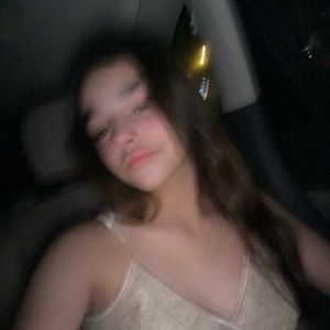 Meet your Posher, Anabella